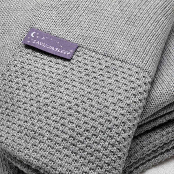 Cot & Big Bed Airflow Luxury Blanket - White | Grey Marle - Image 4